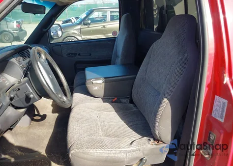 1998 Dodge Ram 1500 St z USA, uszkodzony, nr VIN 1B7HC16Z6WS752773